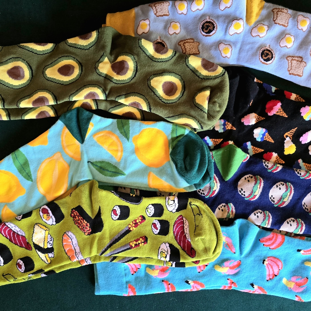 Colorful Patterned Socks Set - Picture 2 of 2